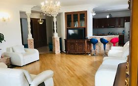 Nana Apartment